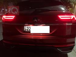 ڤۆڵکسواگن ئەتڵەس کرۆس سپۆرت